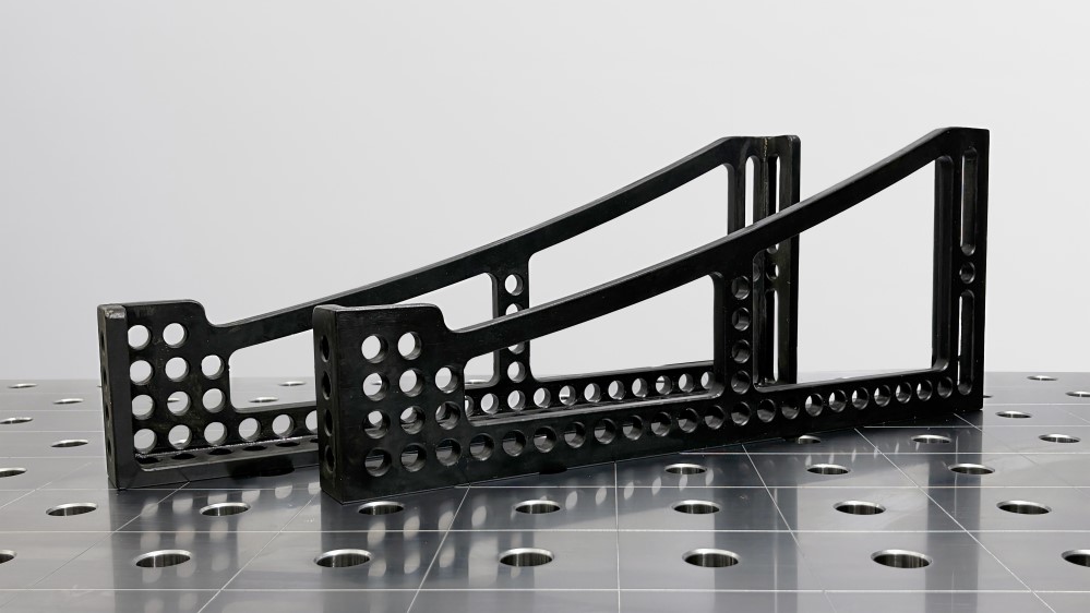 Stützwinkel 750x200x100mm, links und rechts 
